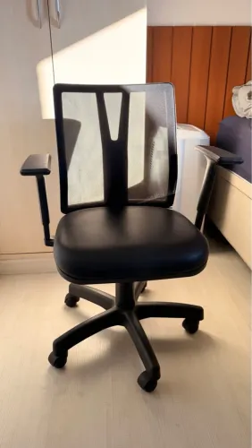 Cadeira de escritório 