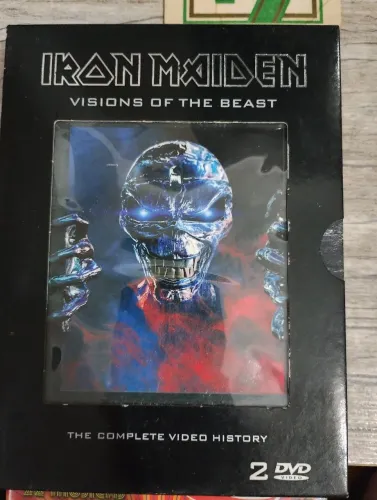 IRON MAIDEN VISIONS OF THE BEAST DVD