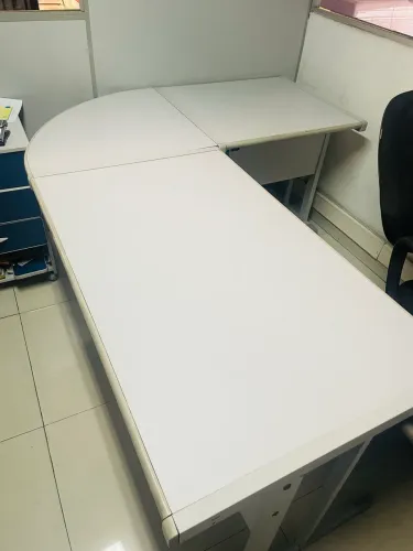 Mesa em L escritório