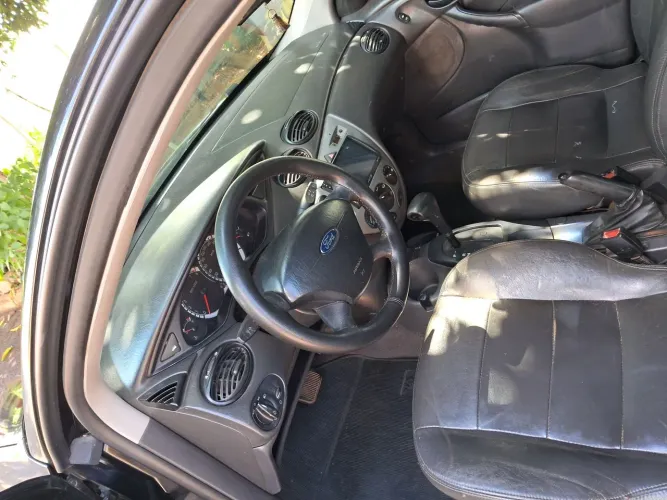 Ford Focus Sedan 2.0 16v/2.0 16V Flex 4P 2008