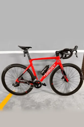 Bicicleta Wilier Cento 10 2025 Road Disco Sram AXS 12v 54cm
