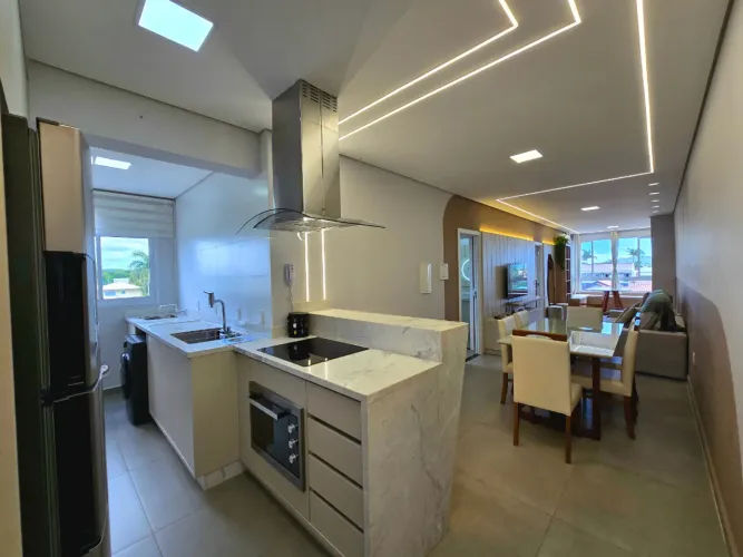 Apartamento para venda em Meia Praia com 2 quartos, sendo 2 suítes, 74m²