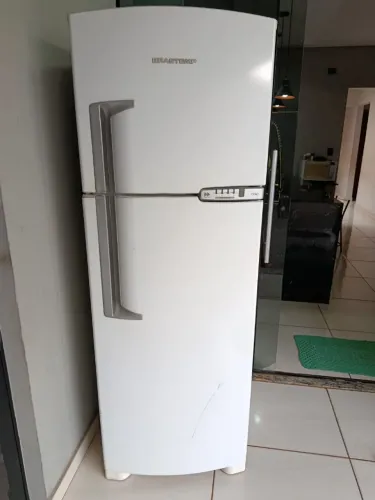 Geladeira Brastemp fross free duplex top novinha pra ir hoje 860$