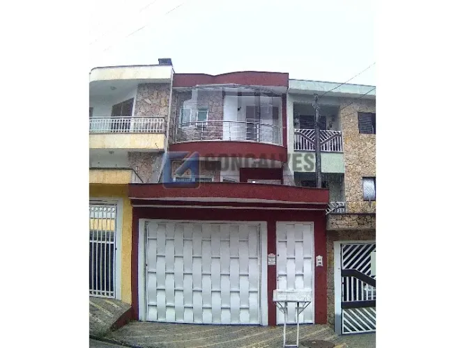 Sobrado residencial com 4 suítes à venda em Parque Jaçatuba, Santo André
