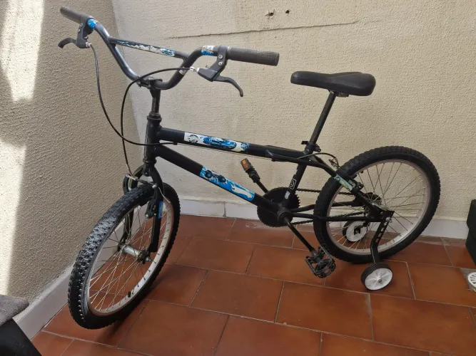 Desapego Bicicleta BMX aro 20 semi nova Retirada no Paineiras 