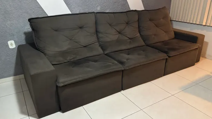 Vendo sofá retrátil reclinável - 6 lugares