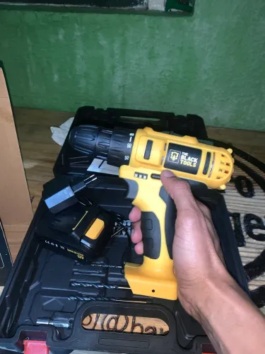 Parafusadeira e furadeira