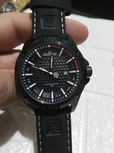 Relógio social esporte fino masculino Naviforce 