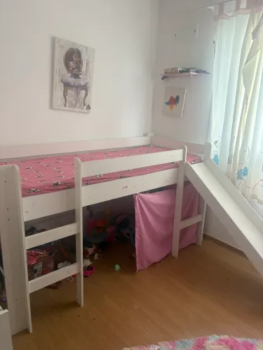 Cama escorregador/ casinha