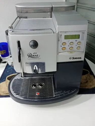 Máquina de café expresso Royal profissional
