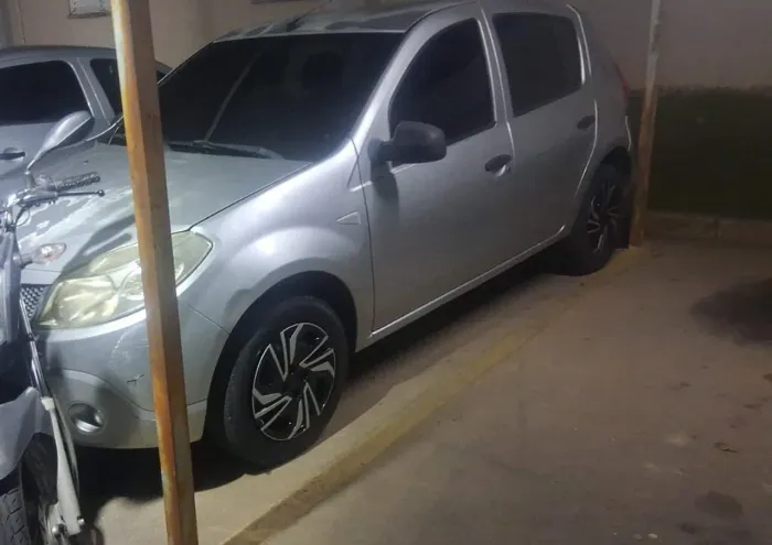 Renault Sandero Expression Hi-flex 1.0 16V 5P 2009