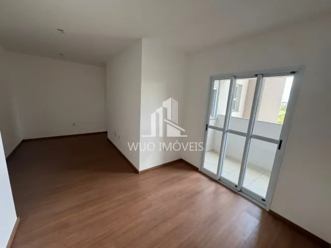 Apartamento para Venda no Condomínio Jardins Paratehy, Condomínio Residencial Colinas do P