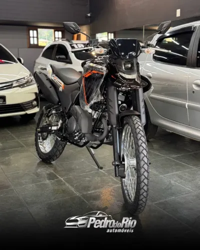 Yamaha XTZ 250 Lander Connected 2026