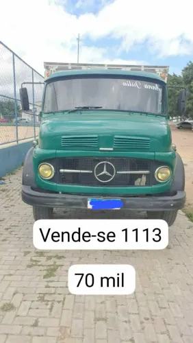 1113