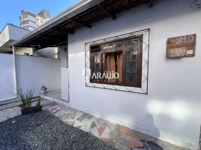 Kitnet para Locação no bairro São João, Itajaí
