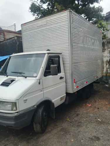 Iveco Daily Chassi 35.1 16v0 2.8 103cv Diesel Mec. 2P 2004