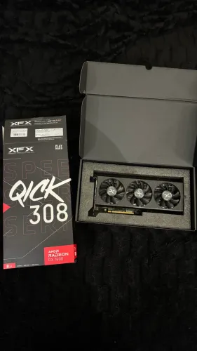 PLACA DE VÍDEO AMD RX 7600 8GB XFX QICK 308 - TRIPLE FAN