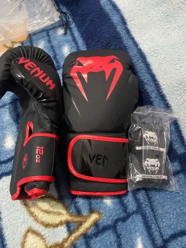 Luva Venum de Muay Thai/Boxe