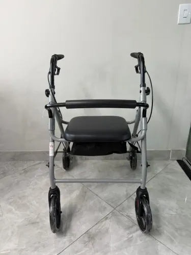 Andador