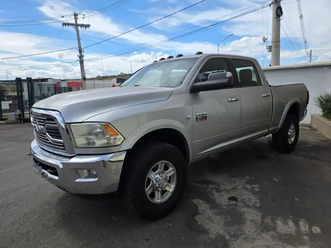 Ram 2500 Laramie 6.7 TDI CD 4X4 Diesel 2012