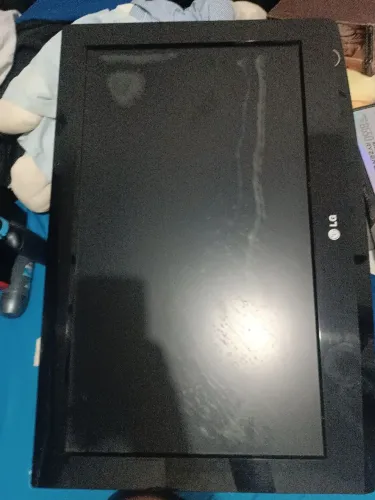 TV LG 32 Polegadas sem funcionar (não sei o problema)