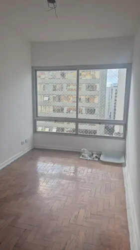 Apartamento para locação em Itaim Bibi com 2 quartos, sendo 1 suíte, 135m²
