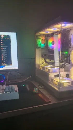 PC GAMER e de brinde os periféricos