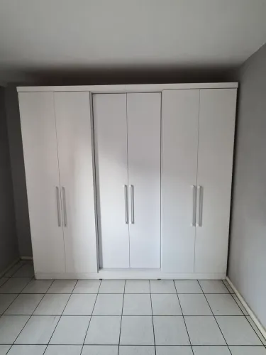 Vendo guarda roupa modular branco