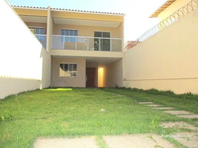 Casa com 3 dormitórios à venda, 130 m² por R$ 800.000,00 - Itapebussu - Guarapari/ES