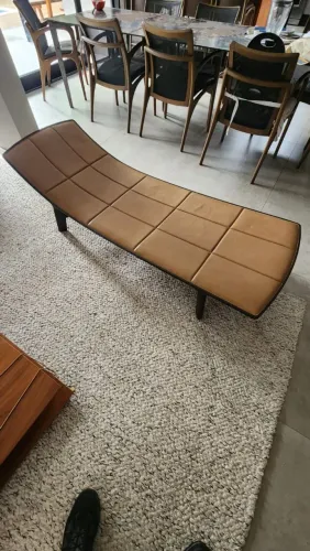 Chaise couro design assinado