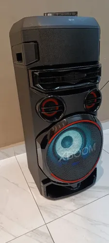 Caixa de Som Acustica LG Xboom RC7