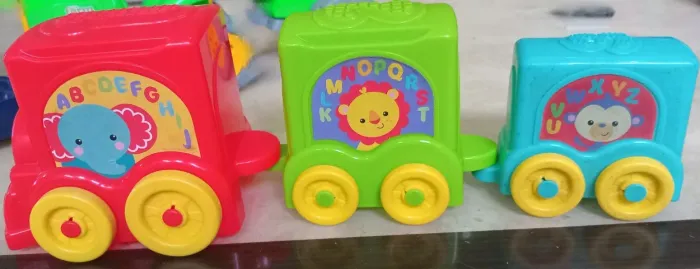 Usado Desapego Brinquedo para bebês - trenzinho dos animais trem Fisher Price
