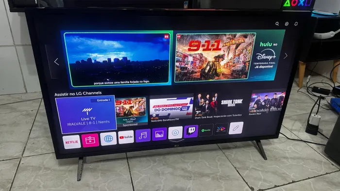 LG 43 smart Wi-Fi 
