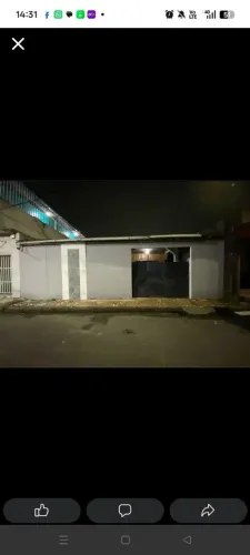 Vendo casa no paar quase de esquina com a independência 
