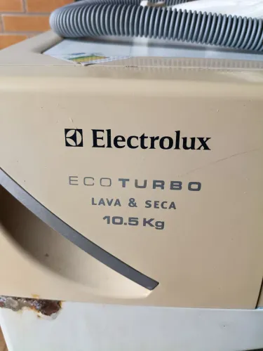 Lava e seca Electrolux lse11