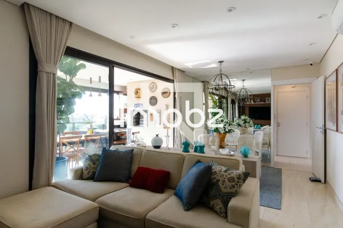 Apartamento à venda na Rua Pascal, 1907 - Campo Belo - São Paulo - SP - CEP: 04616-005