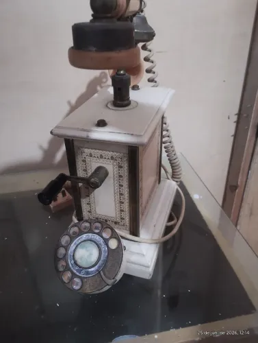 RARÍSSIMO TELEFONE A MAVINELA. 
