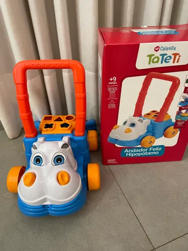 Andador didático para bebê