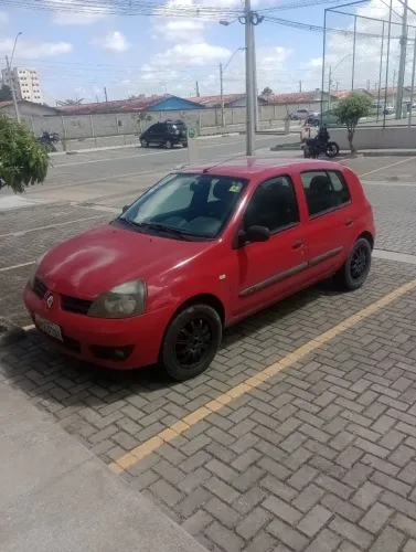 Renault Clio Hi-flex 1.0 16V 5P 2011
