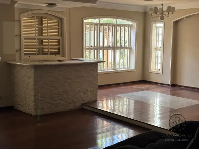 Sobrado Espaçoso em Vila Trujillo - Sorocaba