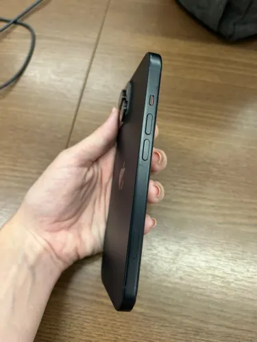 iPhone 15