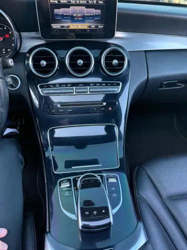 Mercedes-Benz C-200 Avantgarde 2.0 TB 16V 184cv Aut. 2015
