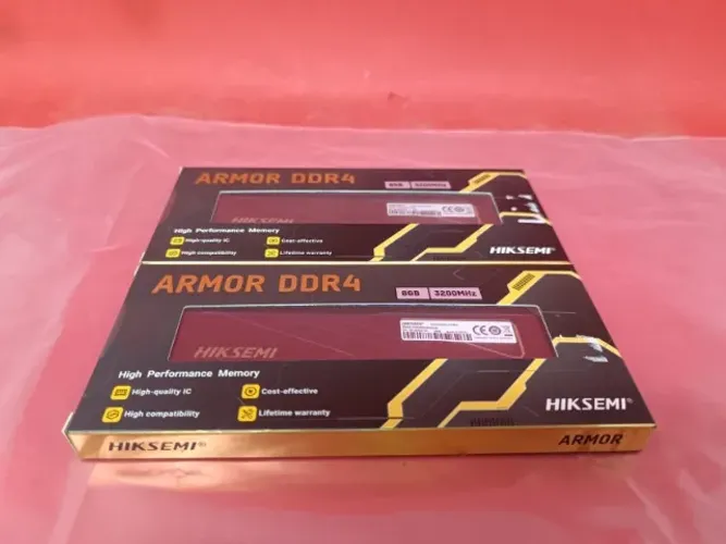 Par de Memória DDR4 8GB (total 16gb) 3200MHz Hiksemi Armor