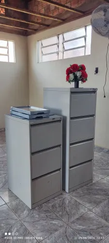Arquivo de gavetas armário 