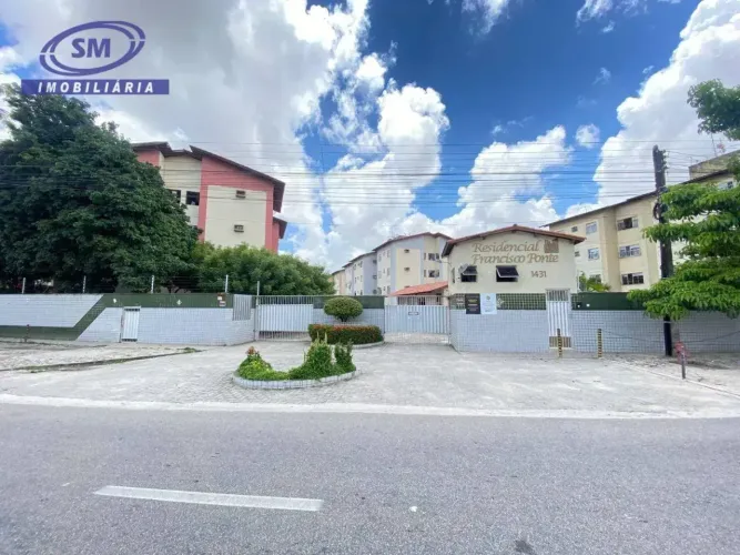 Apartamento com 3 dormitórios para alugar, 60 m² por R$ 1.600,00/mês - Parangaba - Fortale