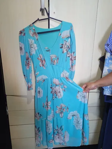 Roupas femininas em lote - ótimo custo-benefício- vestidos