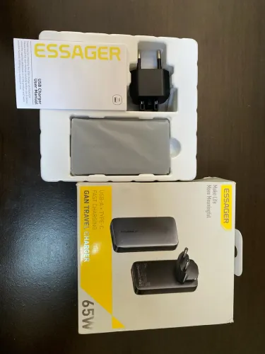 Fonte Carregador Essager GaN 65W