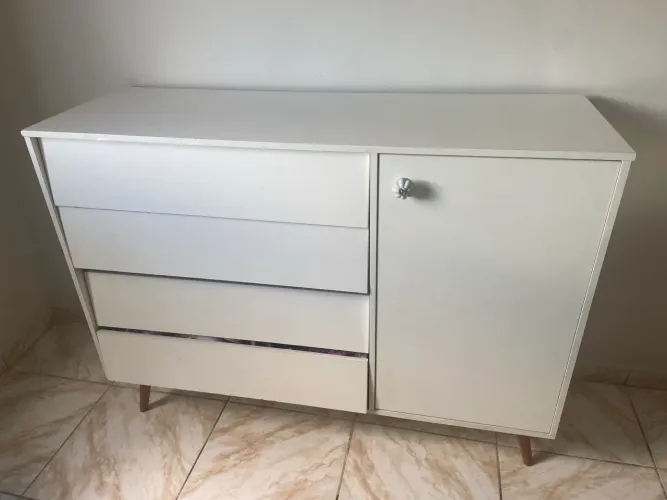 Vendo cômoda 