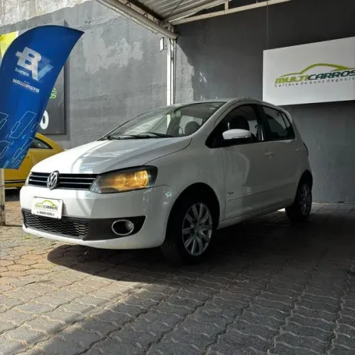 Volkswagen Fox 1.0 MI Total Flex 8V 5P 2012