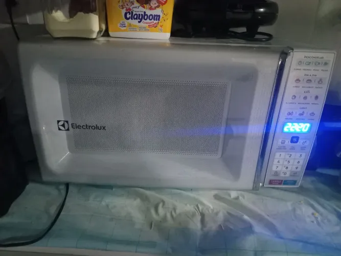 Micro-ondas Electrolux 34 litros 